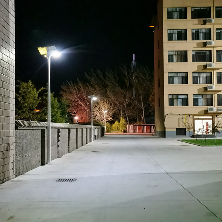 6米太陽(yáng)能小區(qū)夜景